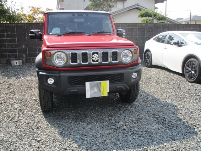 SUZUKI JIMNY NOMADE 2025