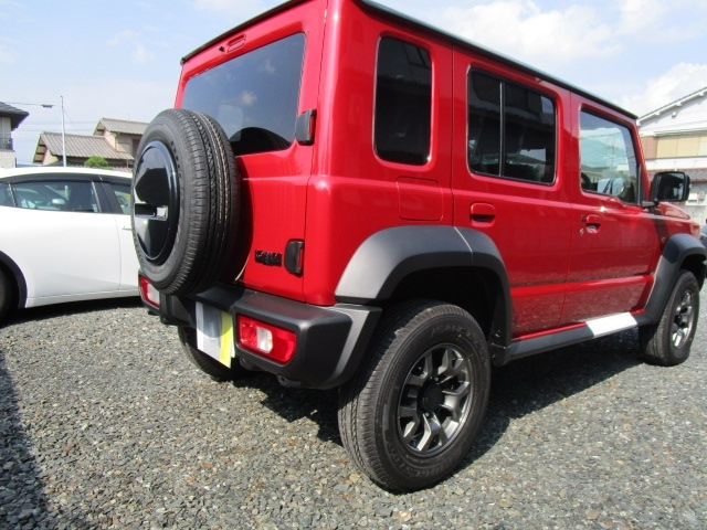 SUZUKI JIMNY NOMADE 2025