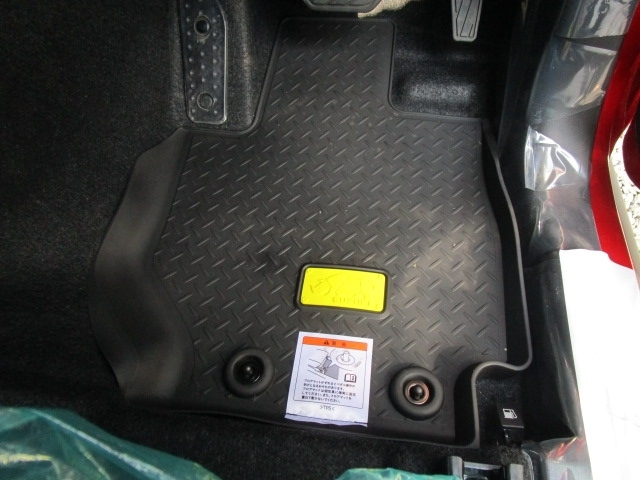 SUZUKI JIMNY NOMADE 2025