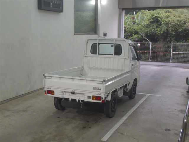 DAIHATSU HIJET TRUCK 2014