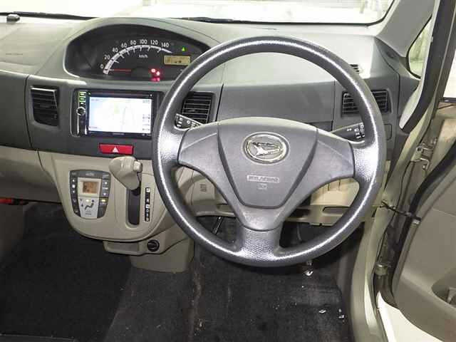 DAIHATSU MOVE 2012