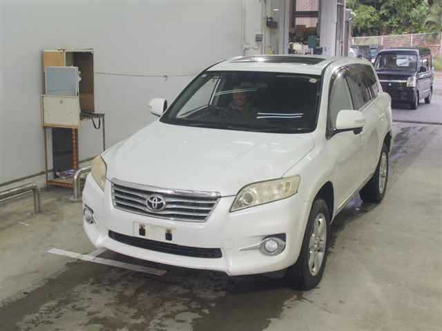 TOYOTA VANGUARD 2010