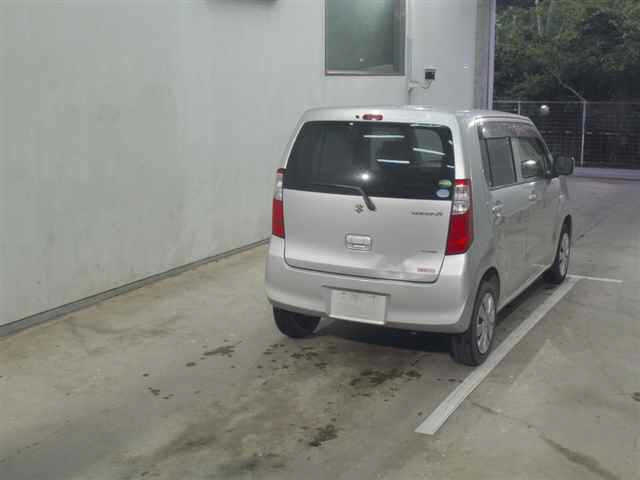 SUZUKI WAGON R 2015