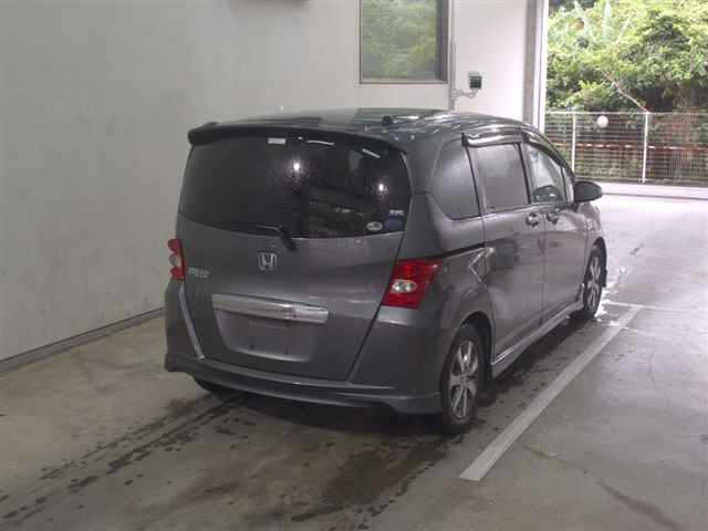 HONDA FREED 2008