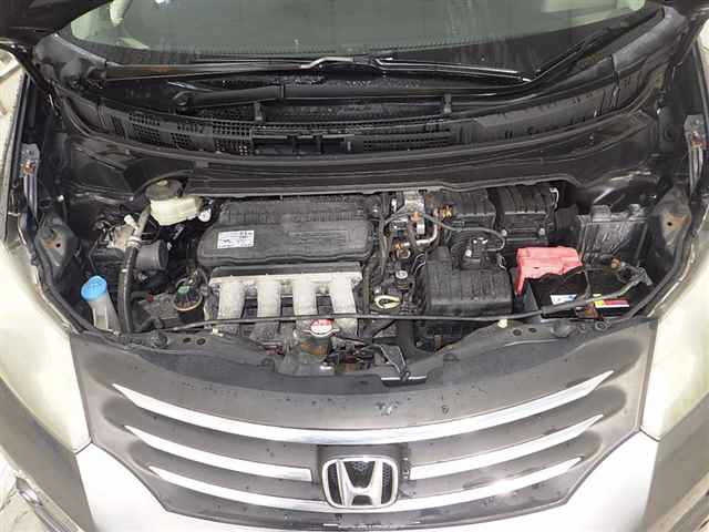 HONDA FREED 2008