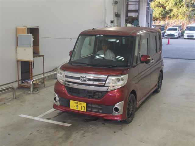 DAIHATSU TANTO 2013