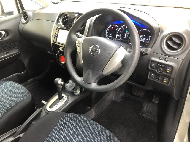 NISSAN NOTE 2015