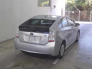 TOYOTA PRIUS 2011