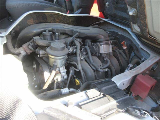 TOYOTA HIACE VAN 2012