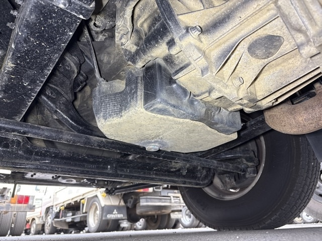 MITSUBISHI CANTER 2013