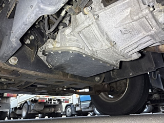 ISUZU ELF 2011