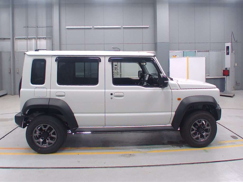 SUZUKI JIMNY NOMADE 2025