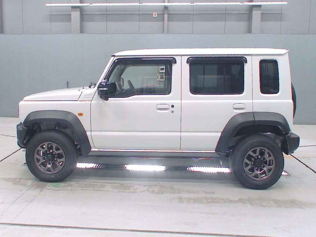 SUZUKI JIMNY NOMADE 2025