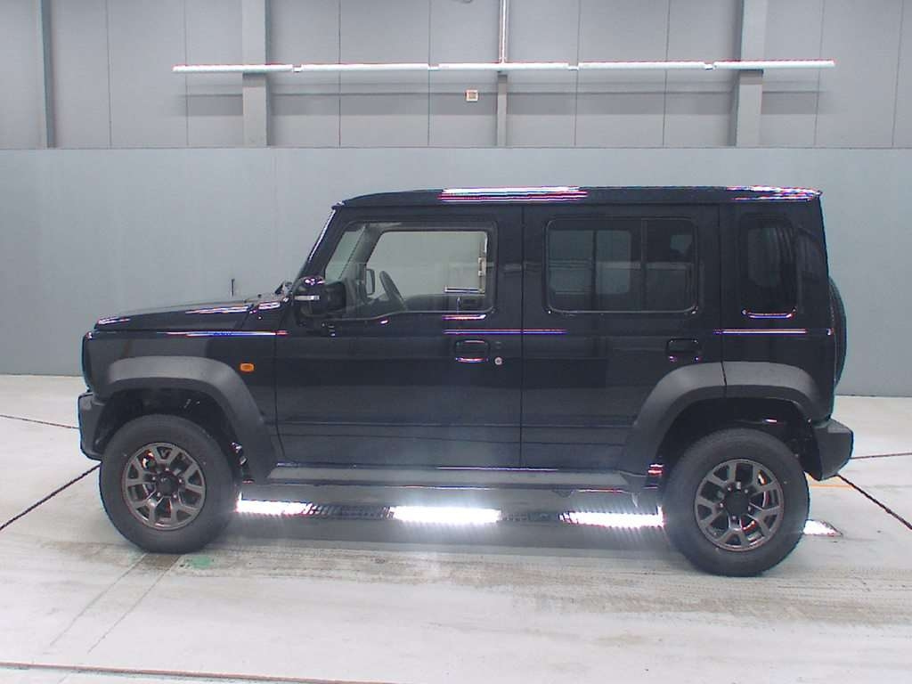SUZUKI JIMNY NOMADE 2025