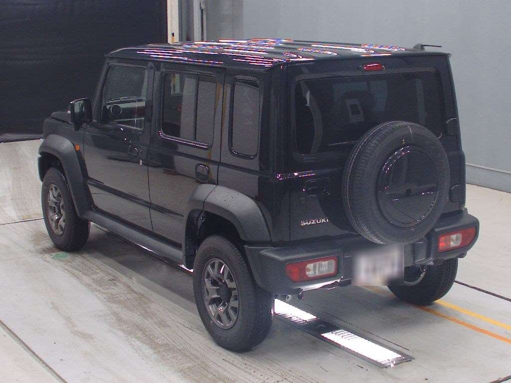 SUZUKI JIMNY NOMADE 2025