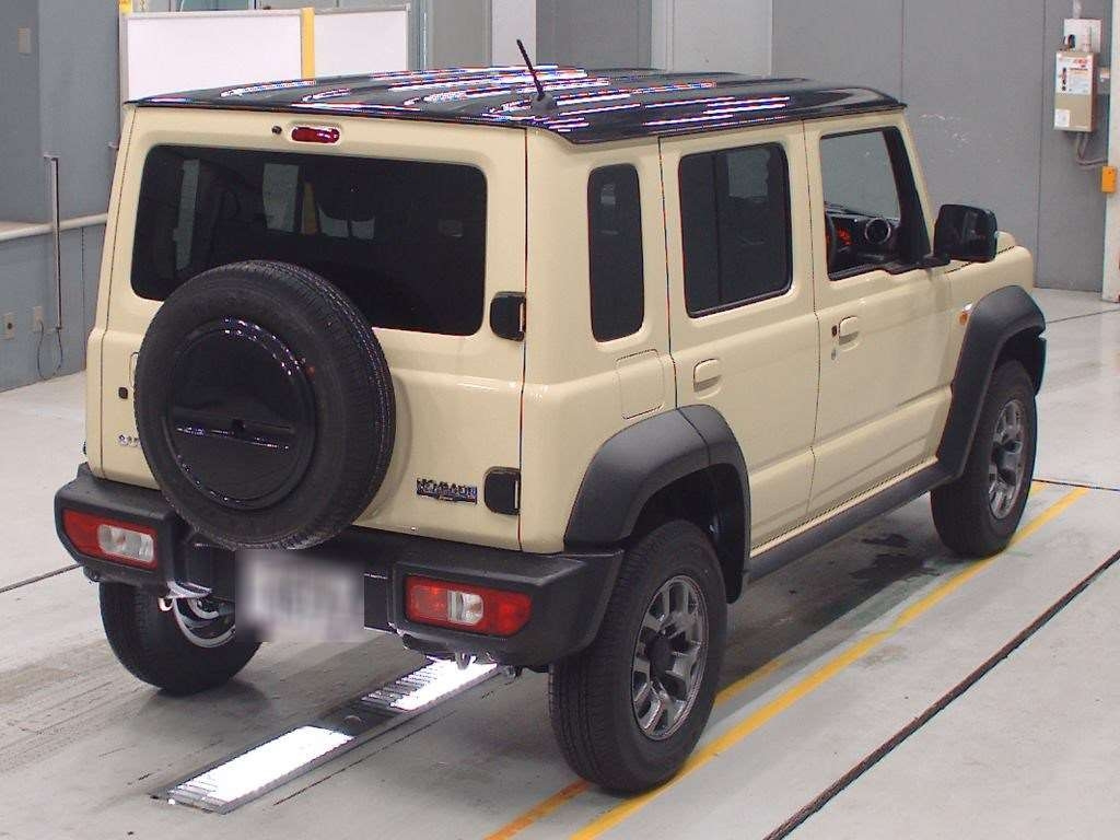 SUZUKI JIMNY NOMADE 2025