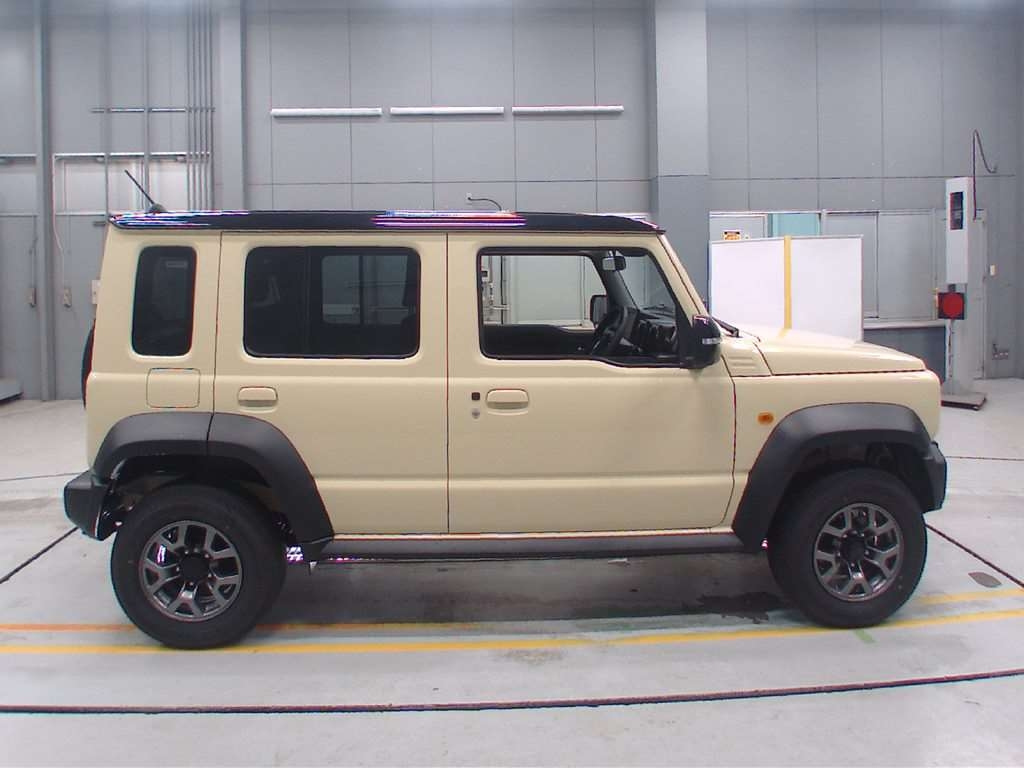 SUZUKI JIMNY NOMADE 2025