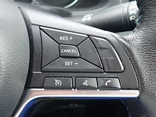 NISSAN LEAF 2018