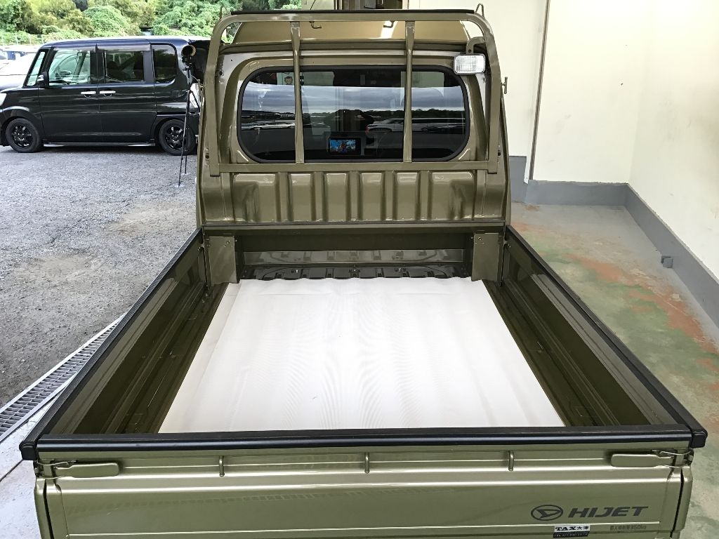 DAIHATSU HIJET TRUCK 2021