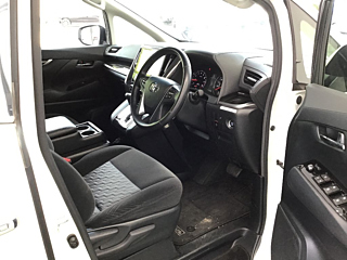 TOYOTA ALPHARD 2017