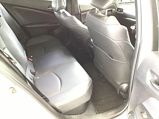 TOYOTA PRIUS 2017