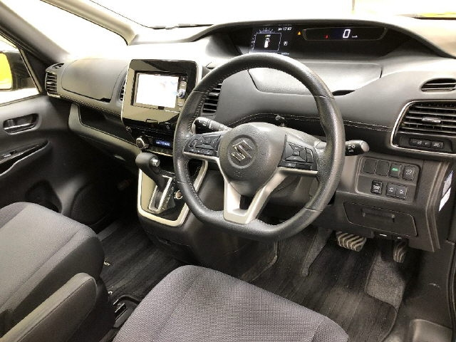 SUZUKI LANDY 2018