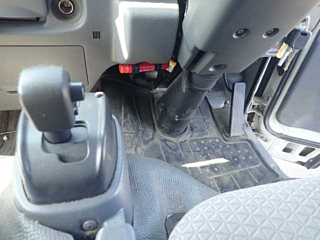 ISUZU ELF 2019