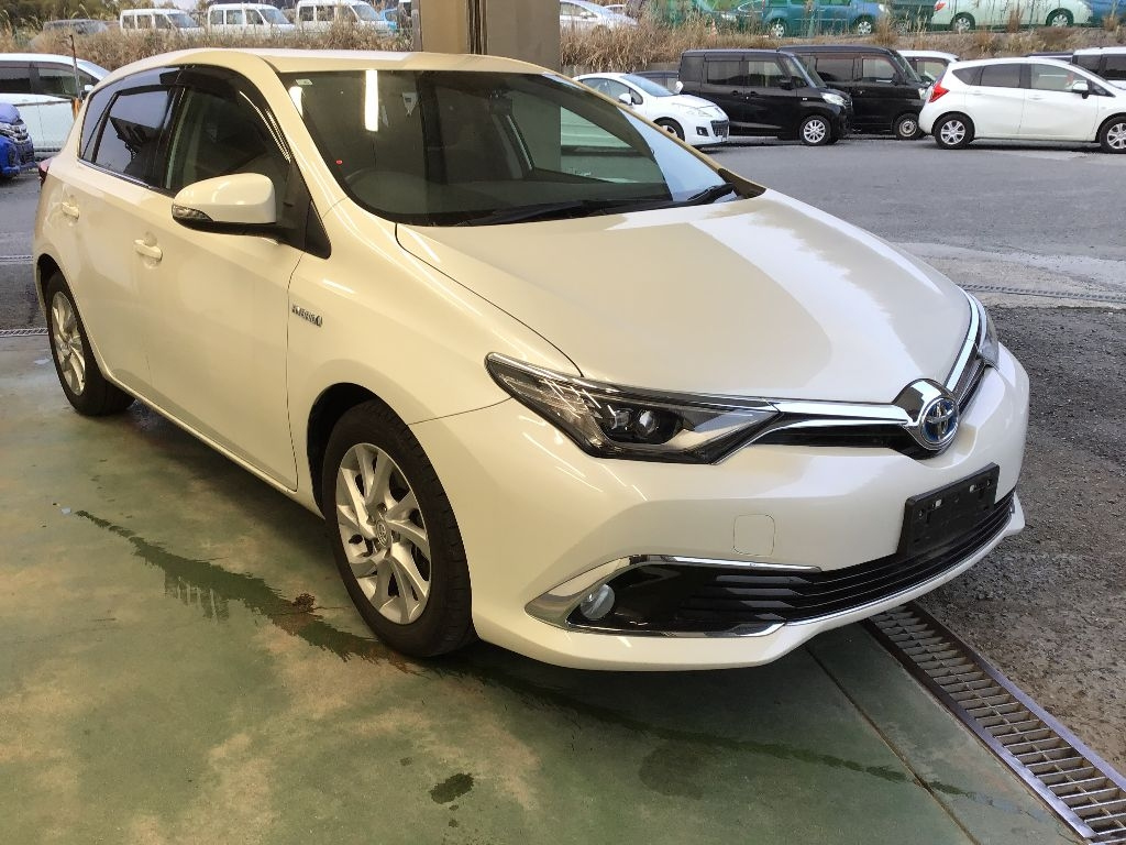 TOYOTA AURIS 2018