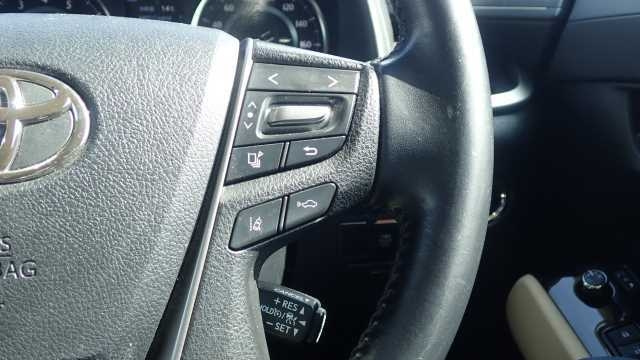 TOYOTA VELLFIRE 2019