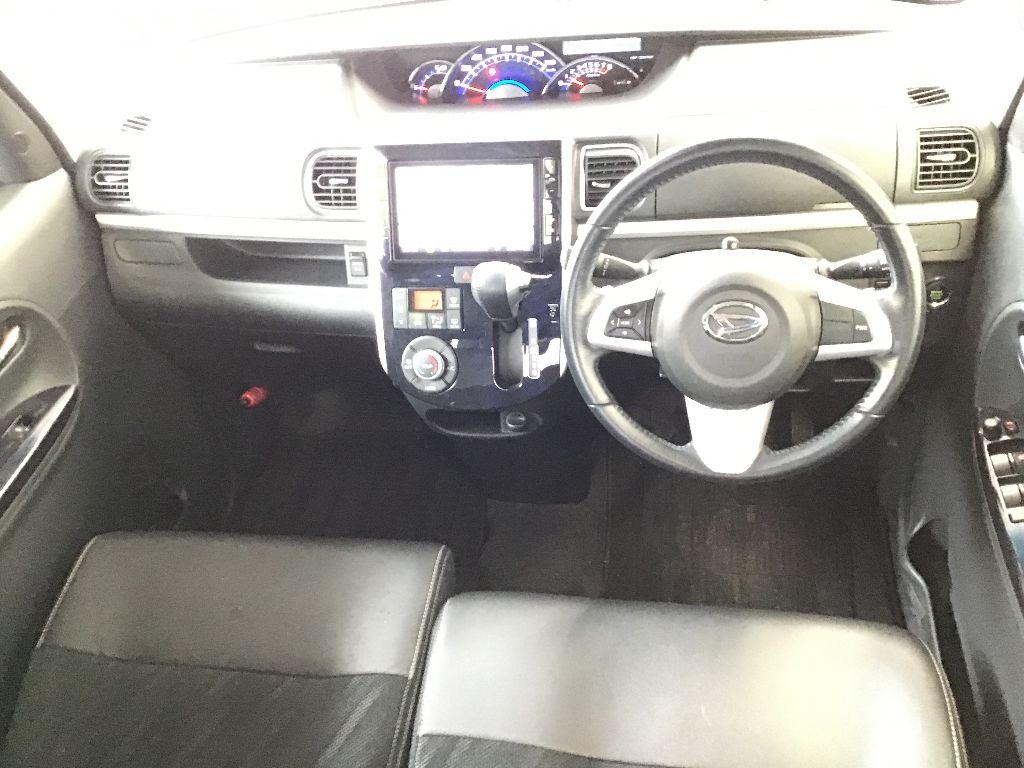 DAIHATSU TANTO 2019