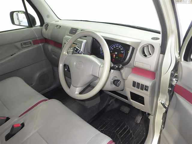 DAIHATSU MOVE CONTE 2010