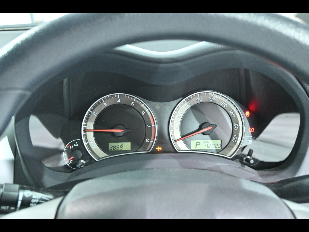 TOYOTA AURIS 2010