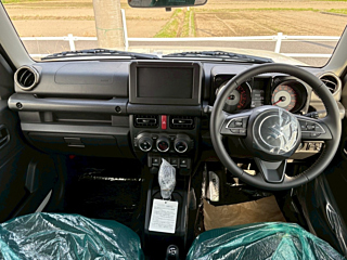 SUZUKI JIMNY NOMADE 2025
