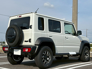 SUZUKI JIMNY NOMADE 2025
