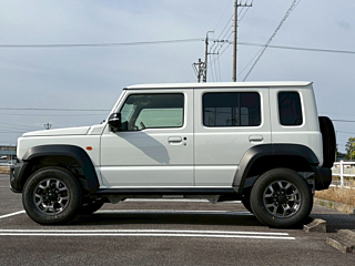 SUZUKI JIMNY NOMADE 2025