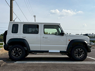 SUZUKI JIMNY NOMADE 2025