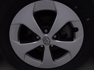TOYOTA PRIUS 2012