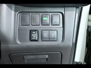 NISSAN SERENA 2018