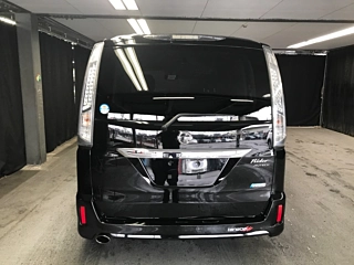 NISSAN SERENA 2012