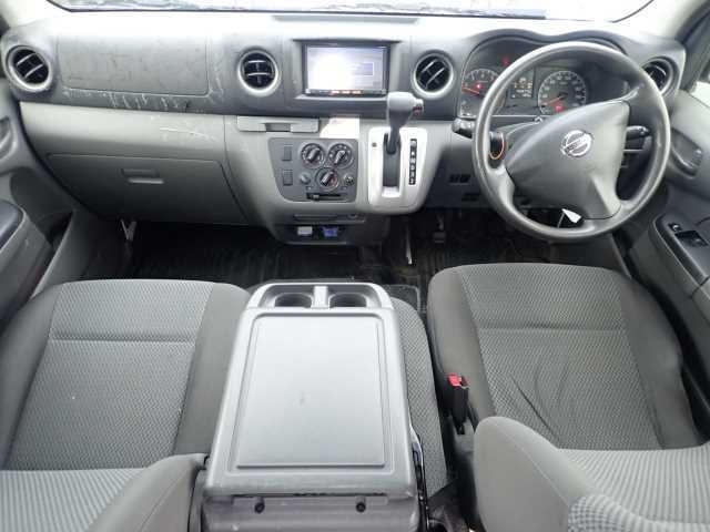 NISSAN CARAVAN VAN 2017