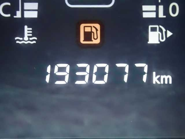 NISSAN CARAVAN VAN 2017