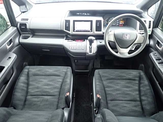 HONDA STEP WAGON 2014