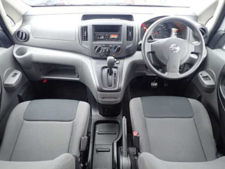 NISSAN NV200 2020
