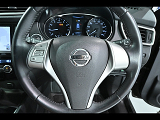 NISSAN X-TRAIL 2014