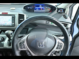HONDA FREED 2012