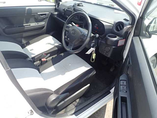 DAIHATSU MIRA E S 2020