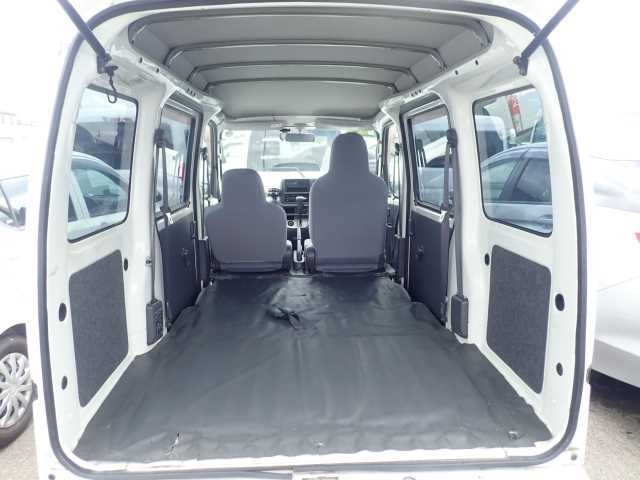 DAIHATSU HIJET VAN 2012