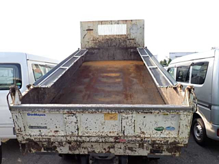 HINO DUTRO 2016