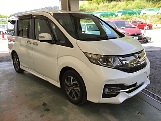HONDA STEP WAGON 2015