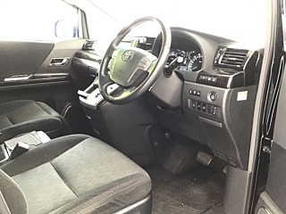 TOYOTA ALPHARD 2012